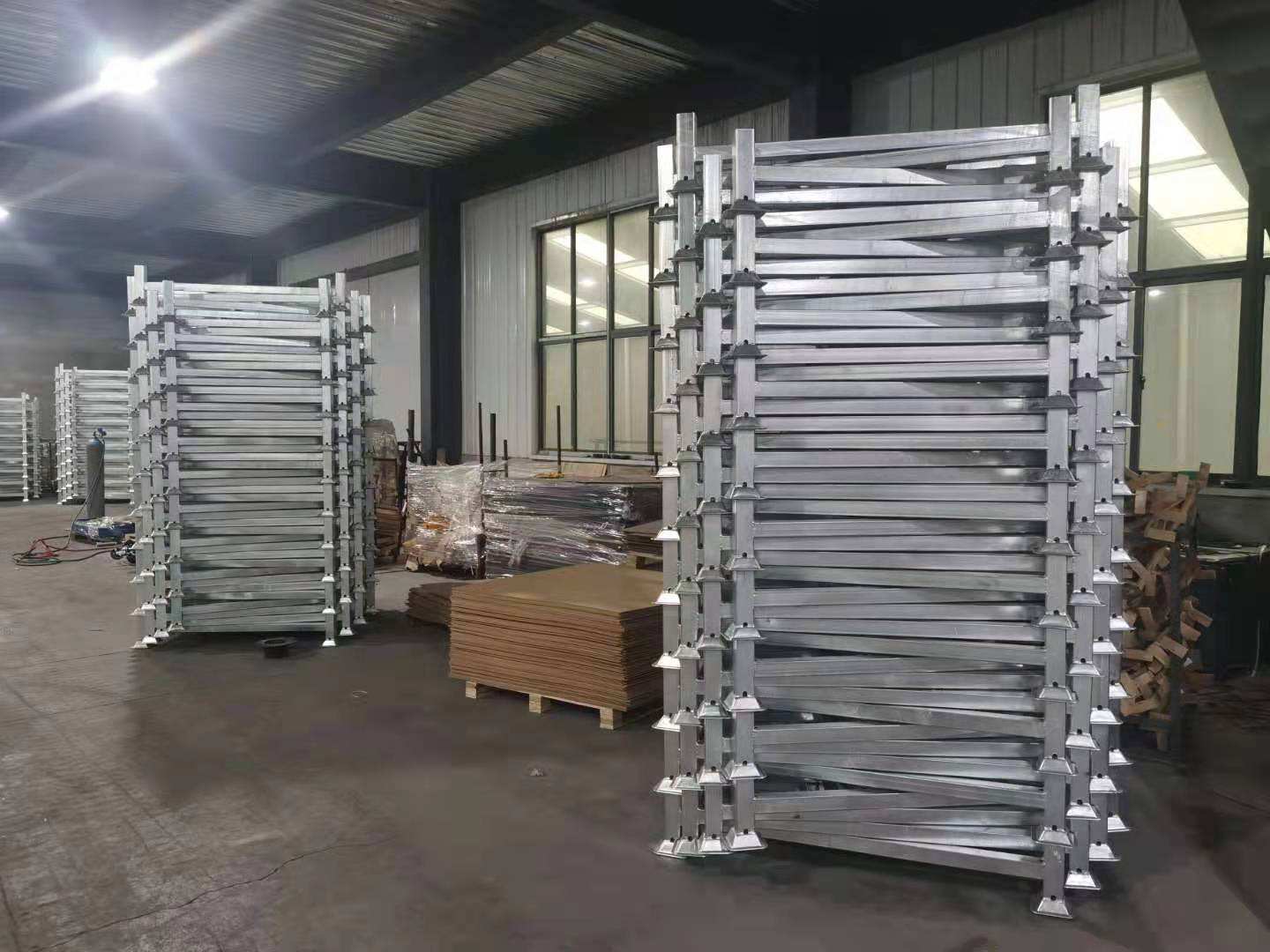 Heavy Duty Industrial galvanized Warehouse Vertical Stackable Metal Steel Storage Post Pallet Racks