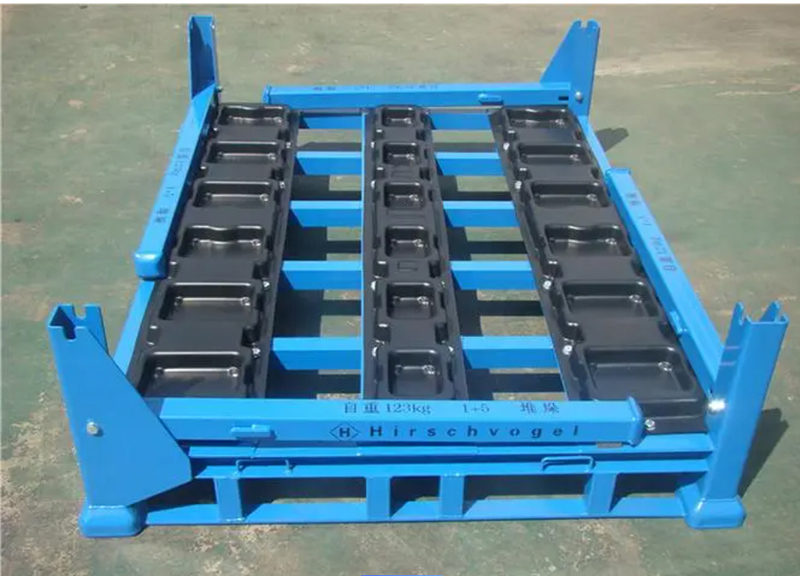 Custom thermoformed tray for motorcycle parts