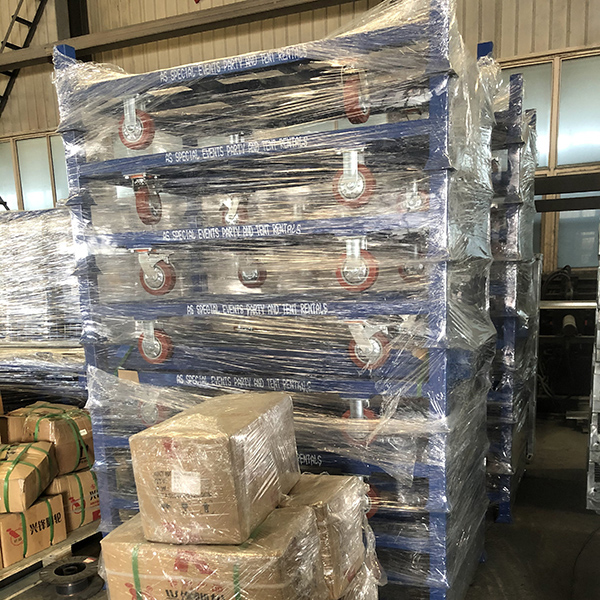 Does an a frame for glass transport reduce breakage in international curtain wall shipping?