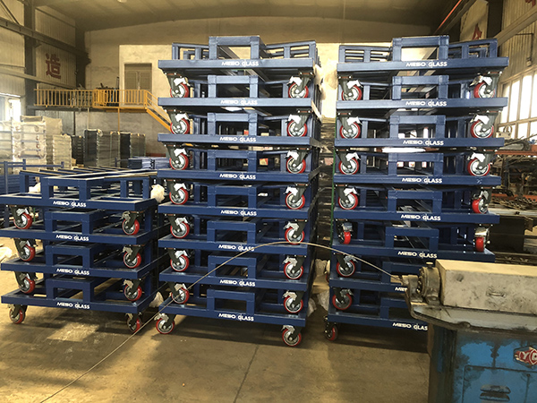 Maximize Warehouse Space with Detachable A-Frame Glass Racks