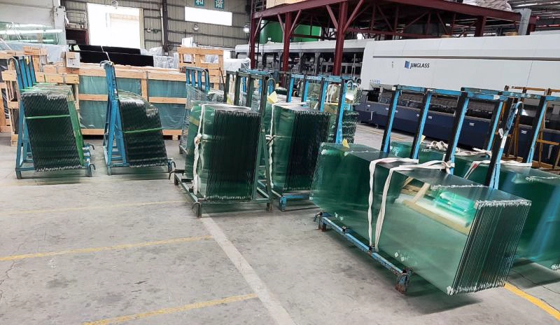 Cost of returnable glass shipping stillages