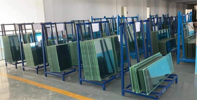 Heavy duty L-frame for granite slab transport